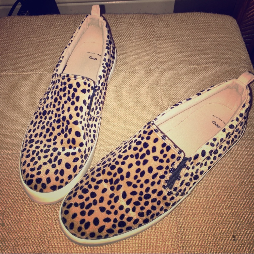 Gap Cheetah Flats
